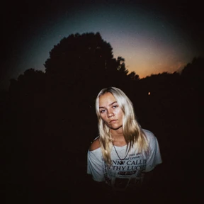 Carlie Hanson