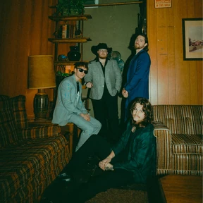 Fox N' Vead photo