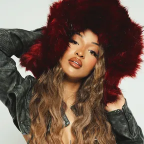 Shenseea photo