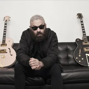Tim Armstrong photo