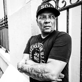 Ivan Neville photo
