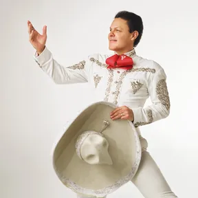 Pedro Fernández photo
