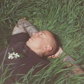 Noah Gundersen photo