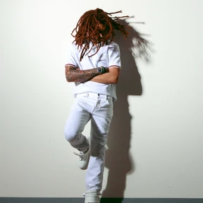 Chuckyy photo