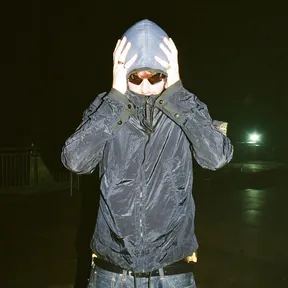 Tommy Holohan photo