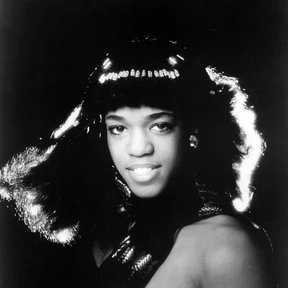 Evelyn "Champagne" King photo