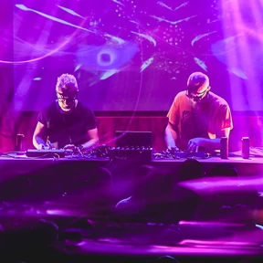 Carbon Based Lifeforms photo