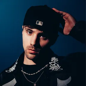 Jayron photo