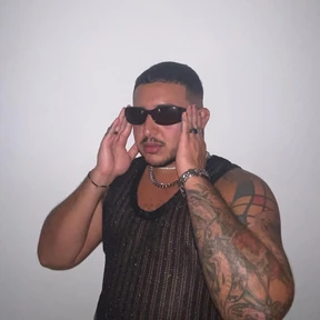 Mr.Bitch photo
